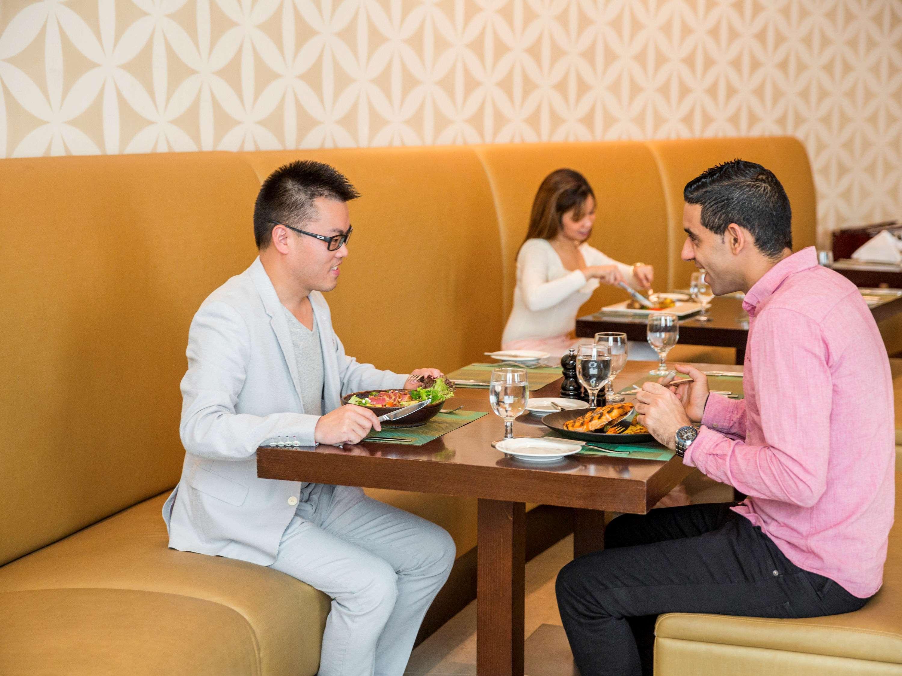 Novotel Deira Creekside Дубай