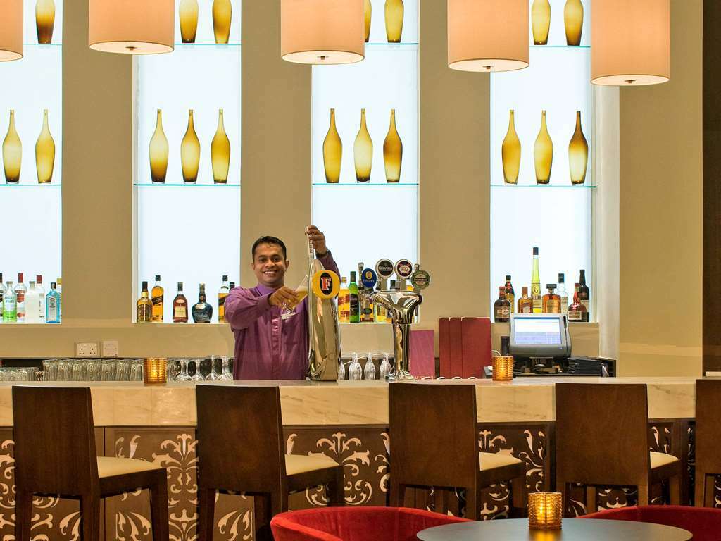 Novotel Deira Creekside Отель